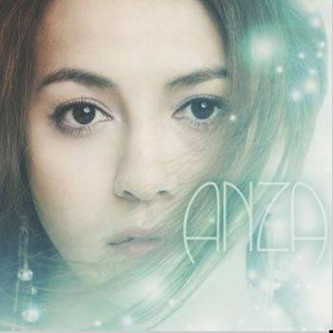 自慰摩擦大荫蒂毛茸茸
